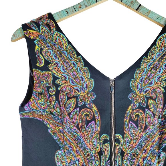 Carmen Marc Valvo, Paisley V-Neck & Back Scuba Shift Dress w/ Exposed Zipper, S - Picture 8 of 9